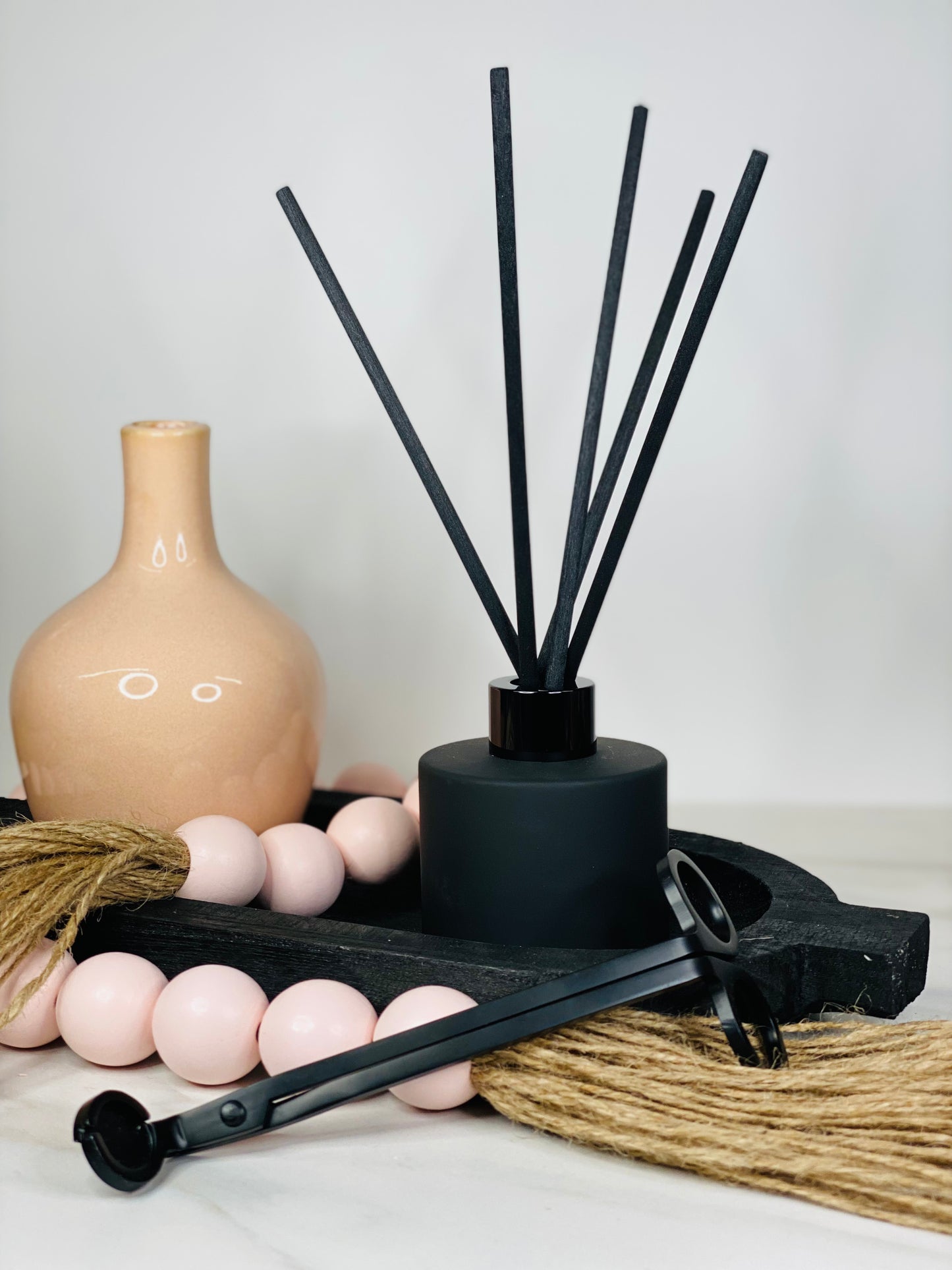 Matte Black | Reed Diffusers